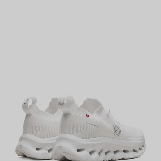 On Running Cloudtilt LOEWE All White