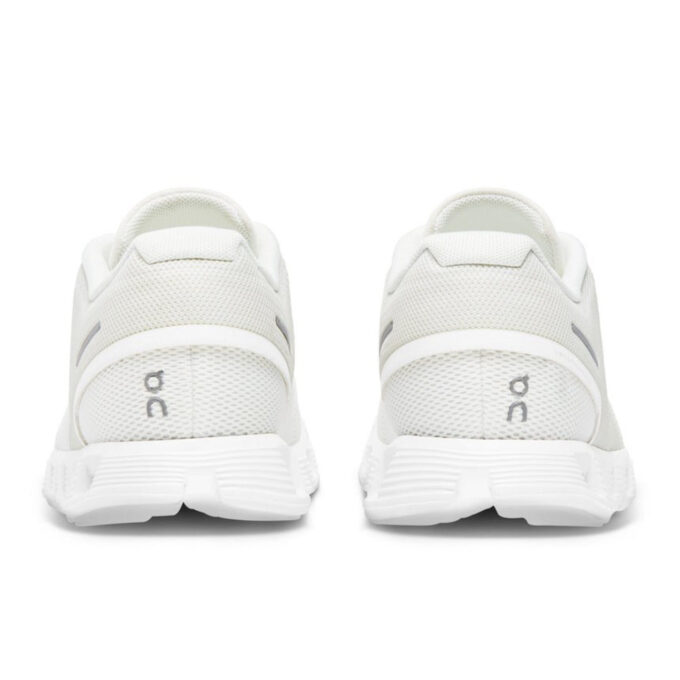 On Running Cloud 6 All White