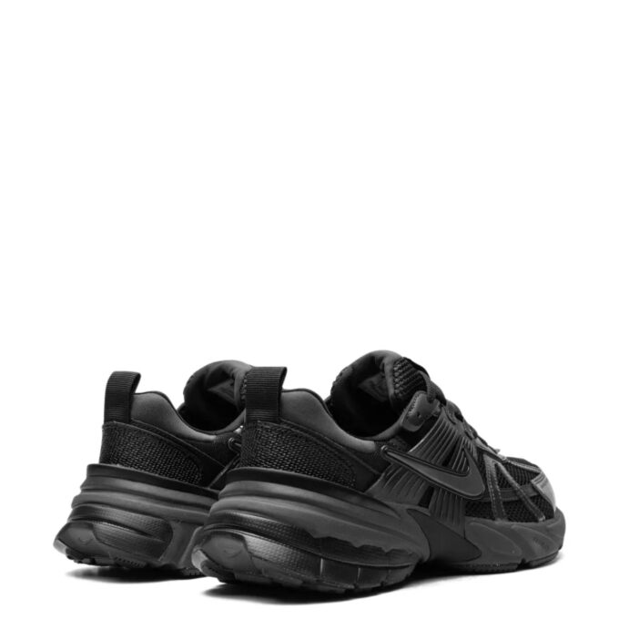 Nike V2K Run Black Dark Smoke Grey