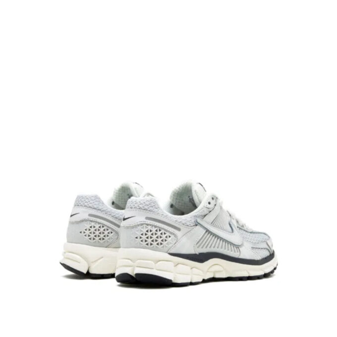 Nike Vomero 5 "Photon Dust" sneakers