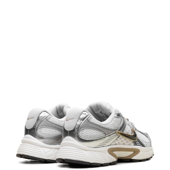 Nike V5 RNR Sail Fauna Brown Phantom Light Orewood Brown