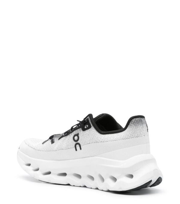 On Running Cloudtilt "Black/Ivory" sneakers