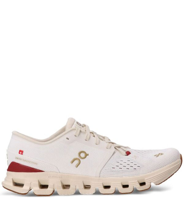 On Running Cloud X 4 sneakers