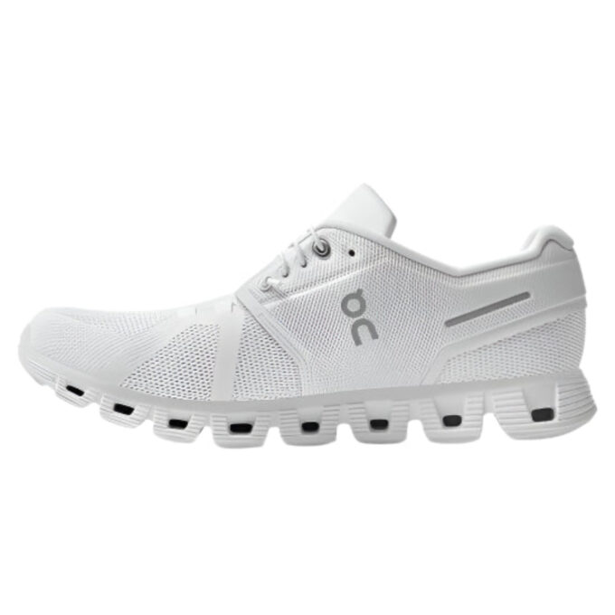 On Running Cloud Shoes white