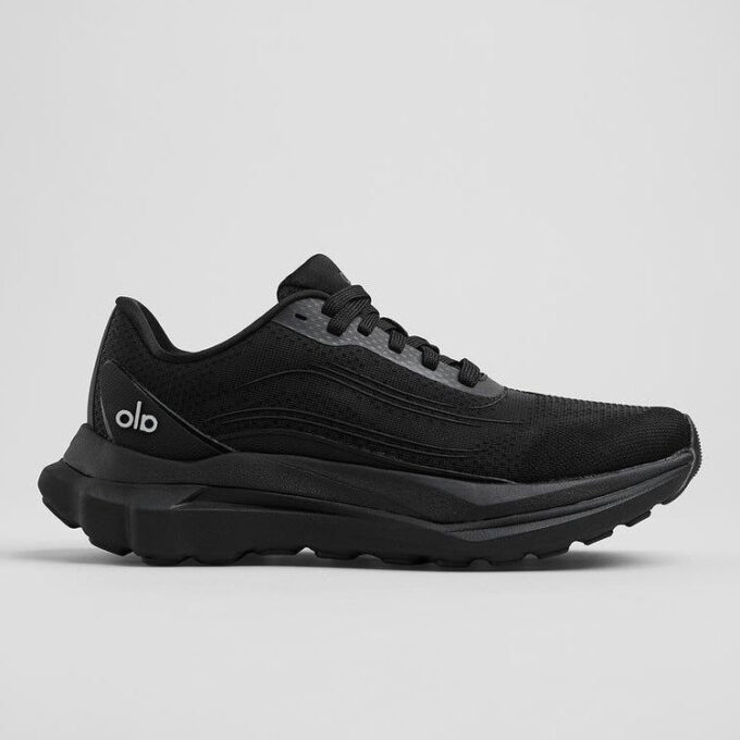 ALO Runner triple black