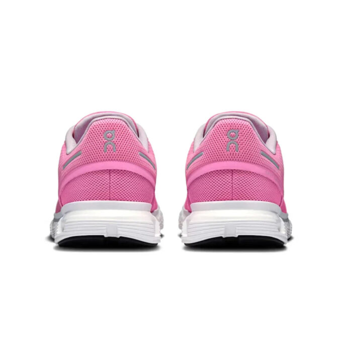 On Cloud 6 Performance Shoes