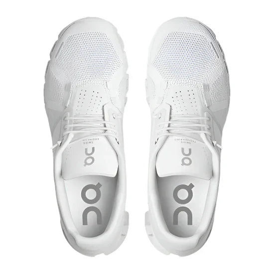 On Running Cloud Shoes white