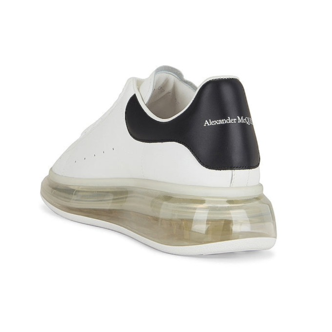 Alexander Mcqueen Oversized – Clear Sole Black